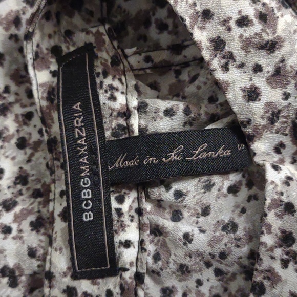 FREE w/ Bundle BCBGMaxazria Ditzy Floral Halter Blouse with Keyhole Size Small - Picture 4 of 11